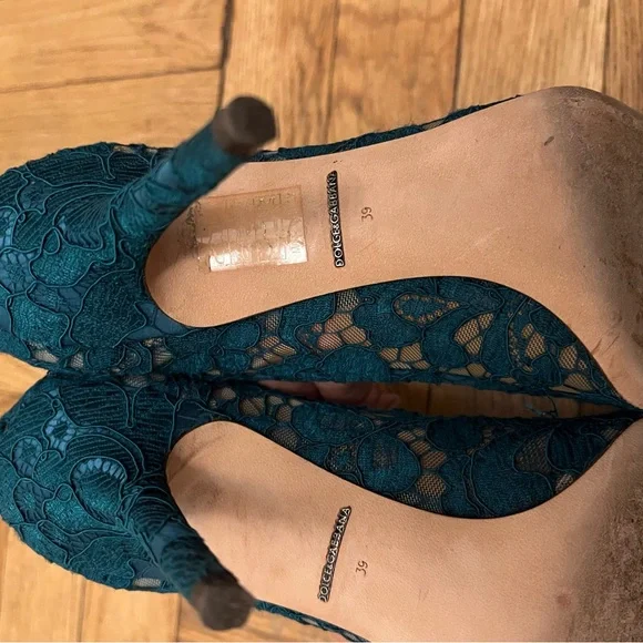 Elegant Teal Lace Heels with Gem Embellishments - Picture 6 of 7